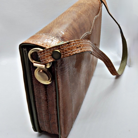 Handbags - Vintage snakeskin shoulder bag
